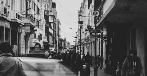 人工智能除锈机器人