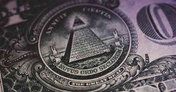 特种部队大战人工智能机器人