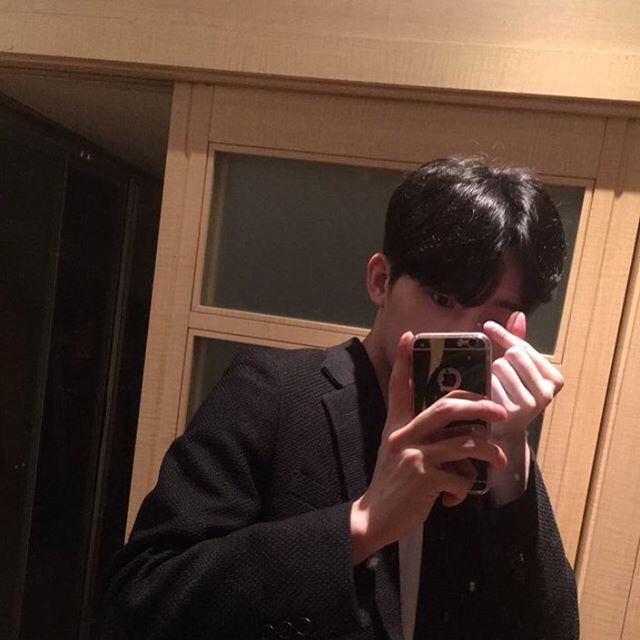 华荣昌文