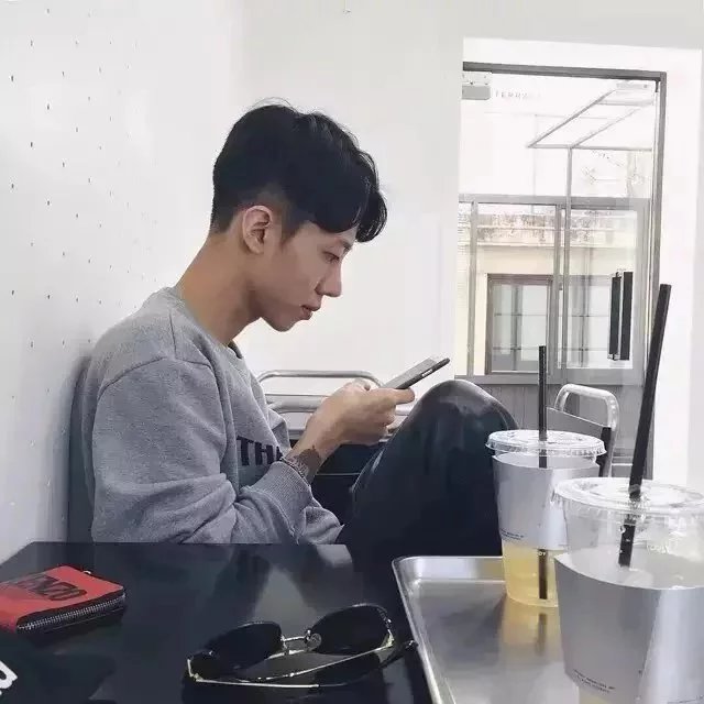 禄楠晴荷