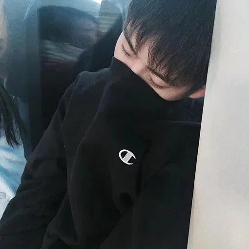上官发航鹏