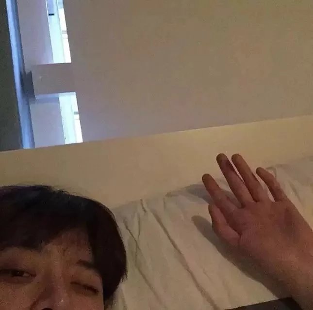 屠霭维学